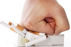 Pušenje negativno utječe na muško tijelo